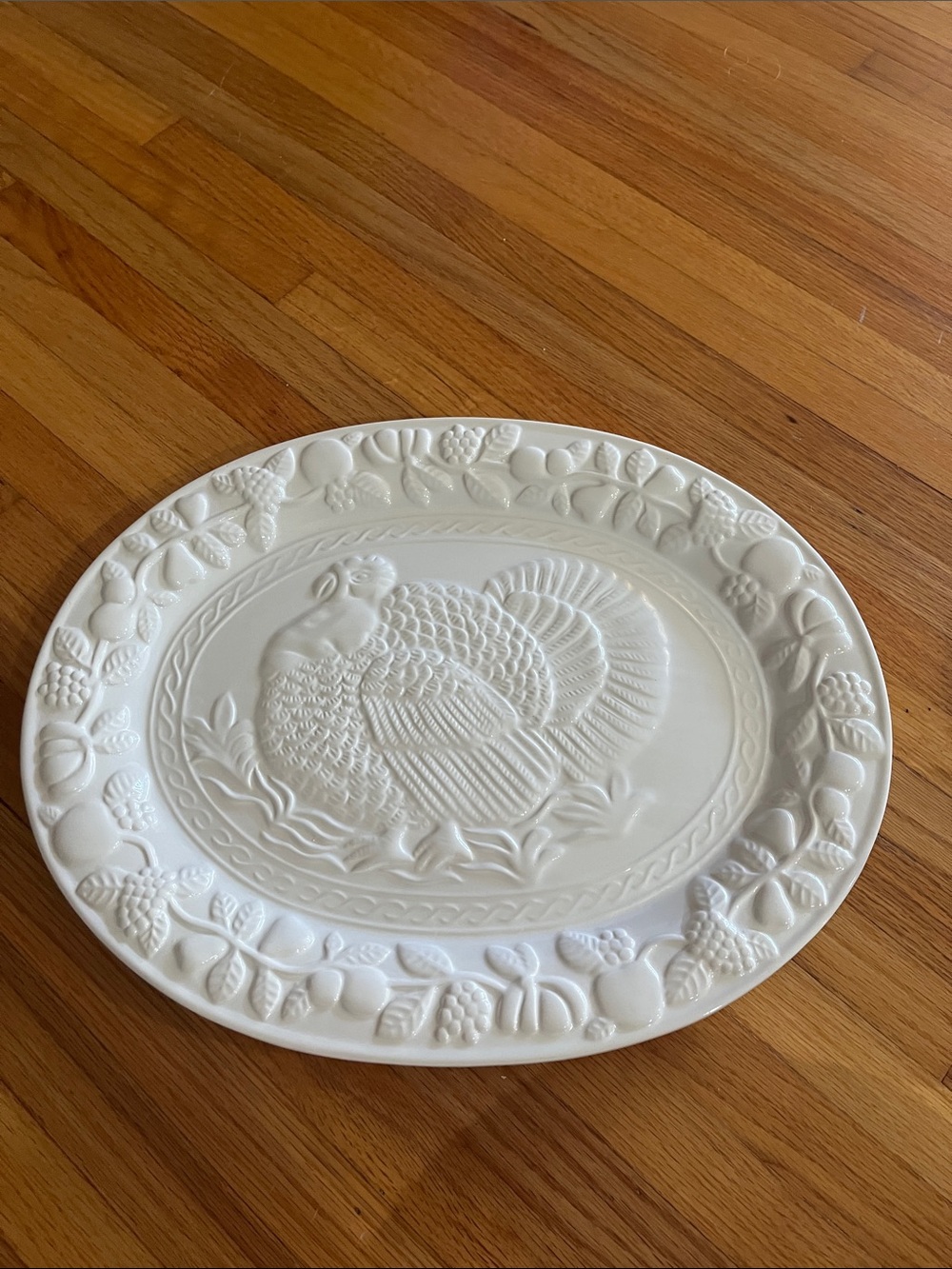 Gibson White Embossed Turkey Serving Platter